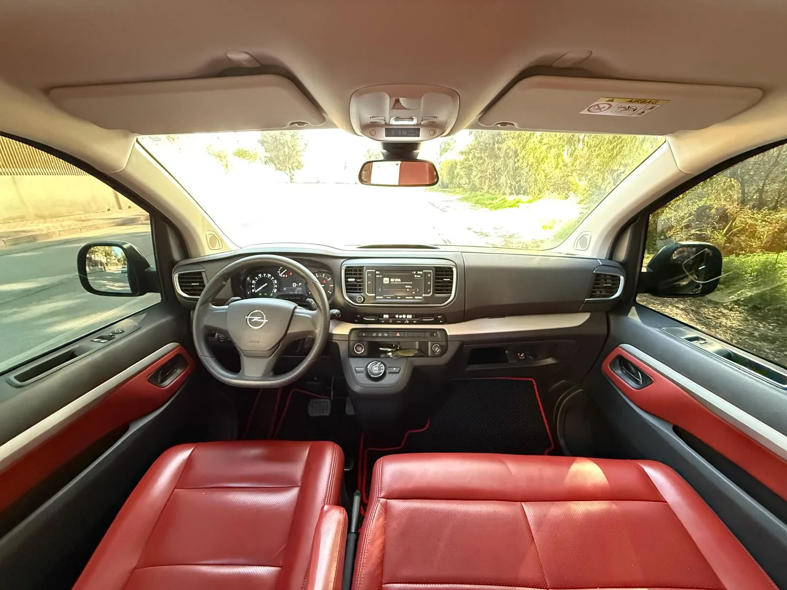 Opel Zafira — фото 4