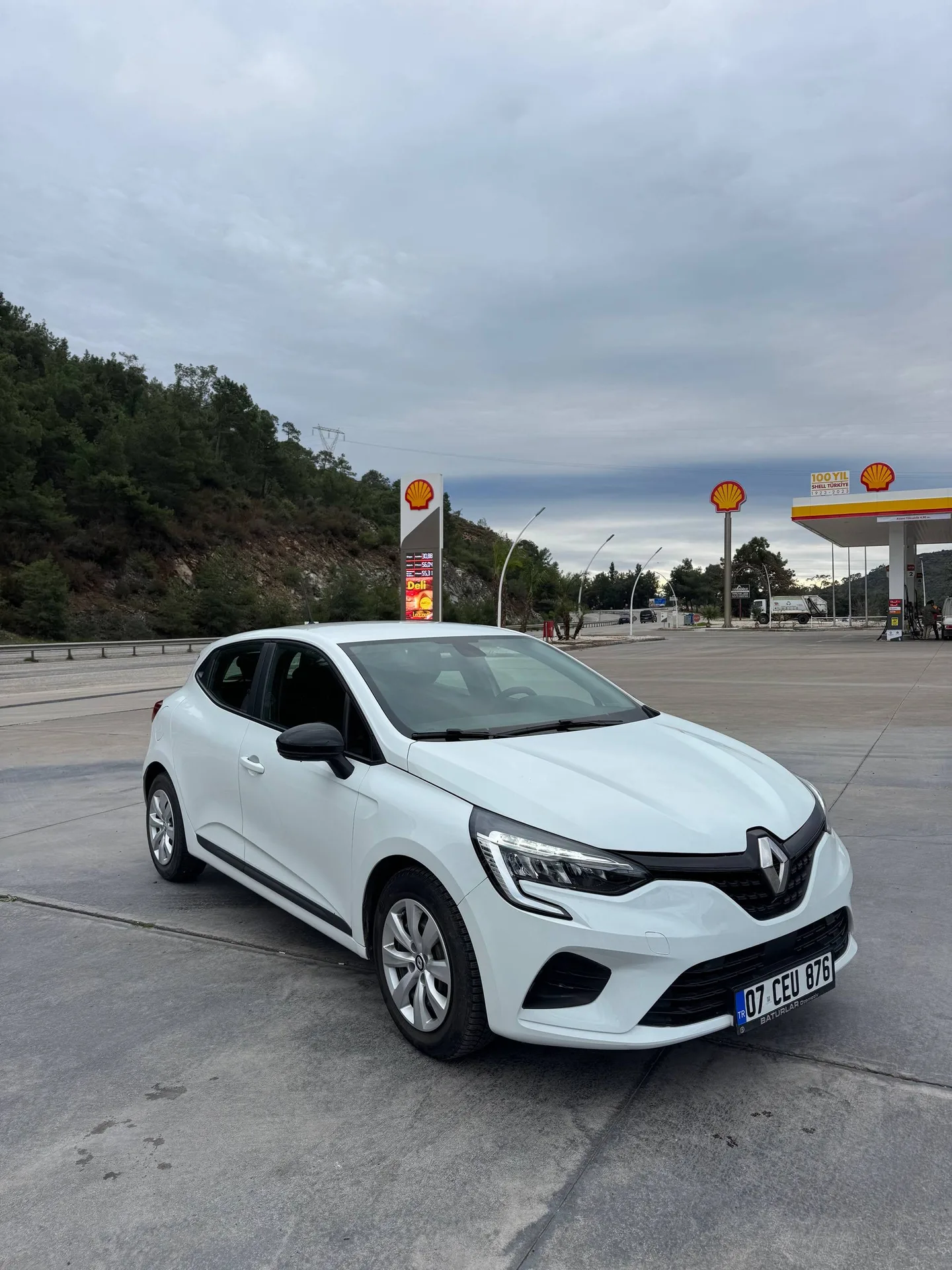 Renault Clio — фото 3